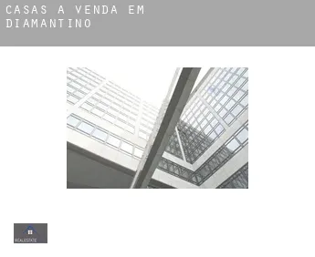 Casas à venda em  Diamantino