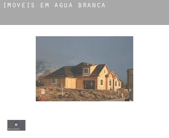 Imóveis em  Água Branca
