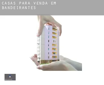 Casas para venda em  Bandeirantes